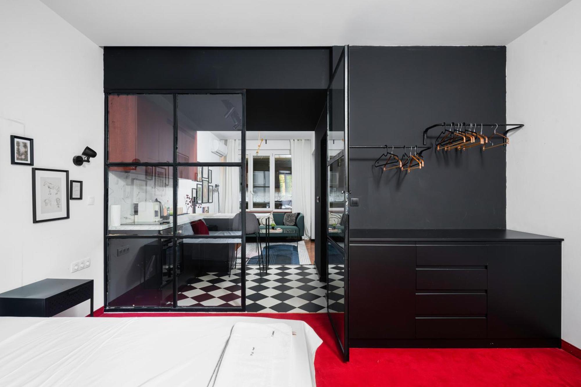 Central Art-Inspired Flat With Private Garage Sofia Exterior photo